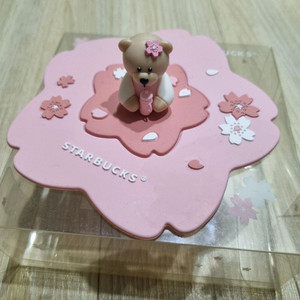 스타벅스 베어베리 콜라보 라떼컵 커버