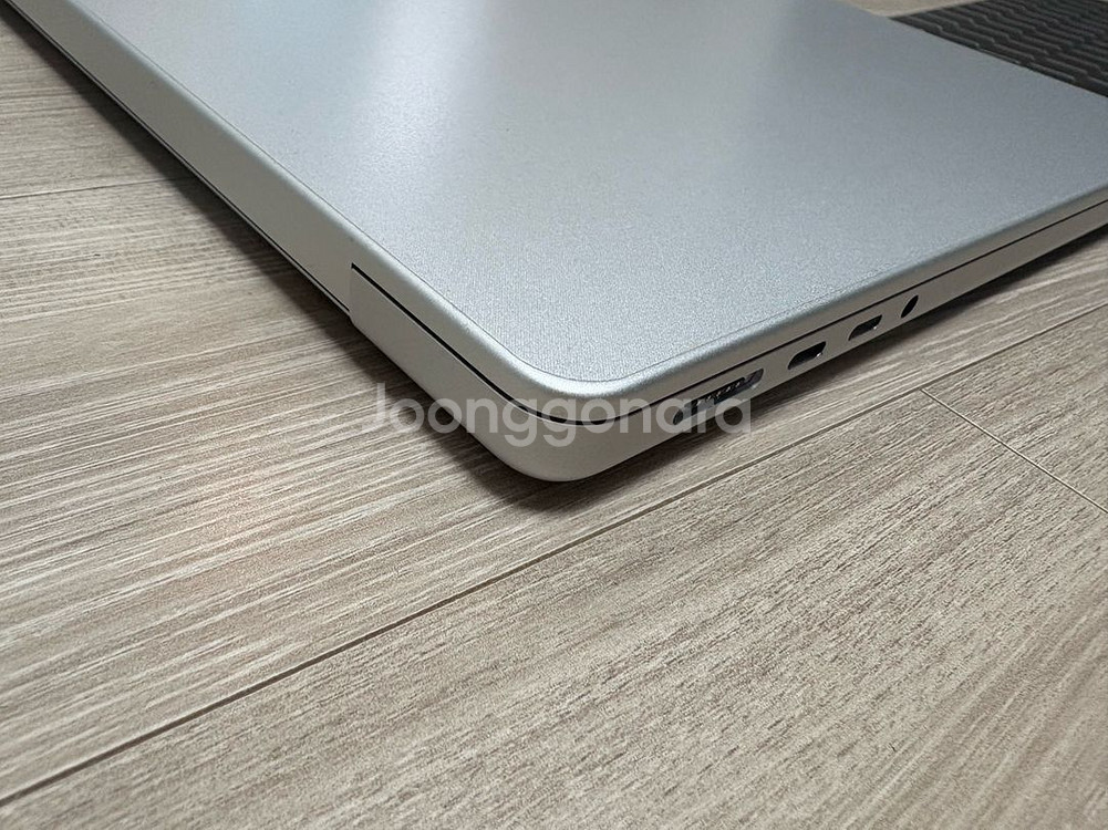 맥북프로 14인치실버 16g 1tb 판매합니다--3