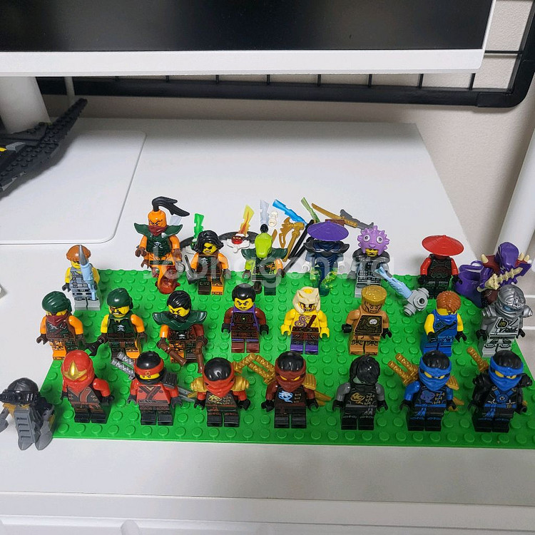 레고 닌자고피규어입니다--1