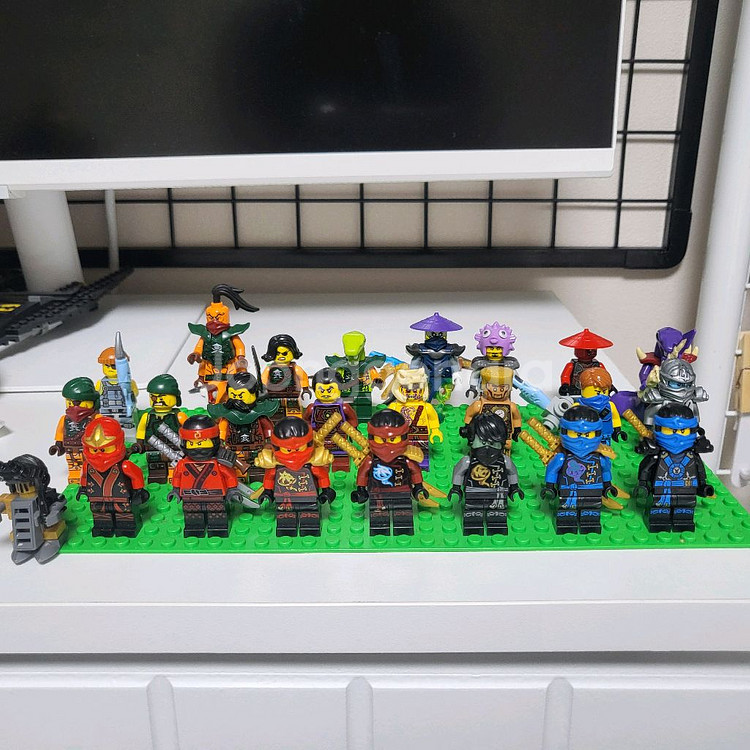 레고 닌자고피규어입니다--9