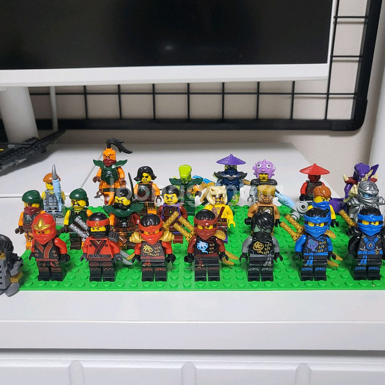 레고 닌자고피규어입니다--8