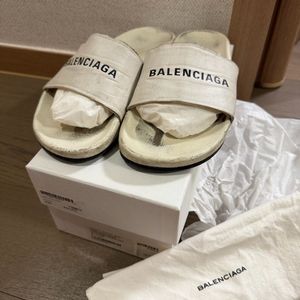 발렌시아가 슬리퍼 43 이미지