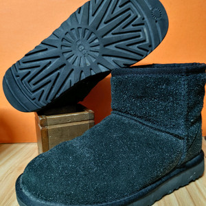 UGG어그 방한부츠(표기220추천사이즈225)