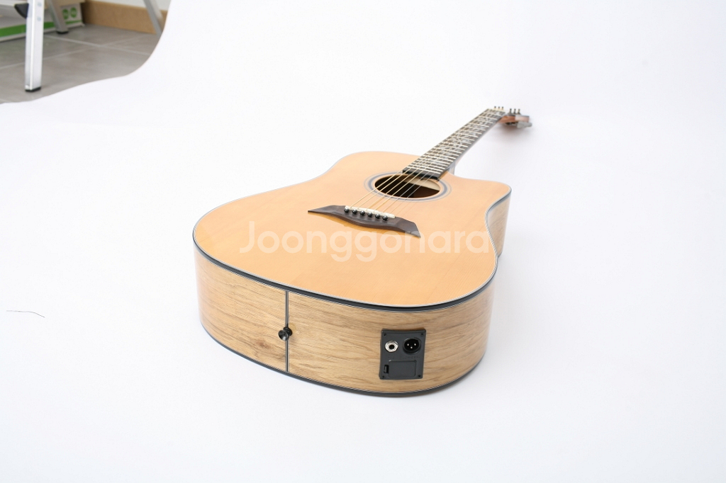 새제품 EQ 원목 탑솔리드 오동나무 통기타 기타--9