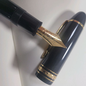 몽블랑 킹스맨 만년필(한정판)