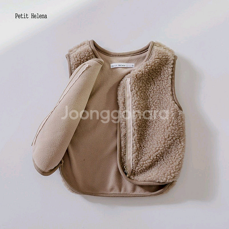 쁘띠헬레나 양털조끼 L 5-6세--1