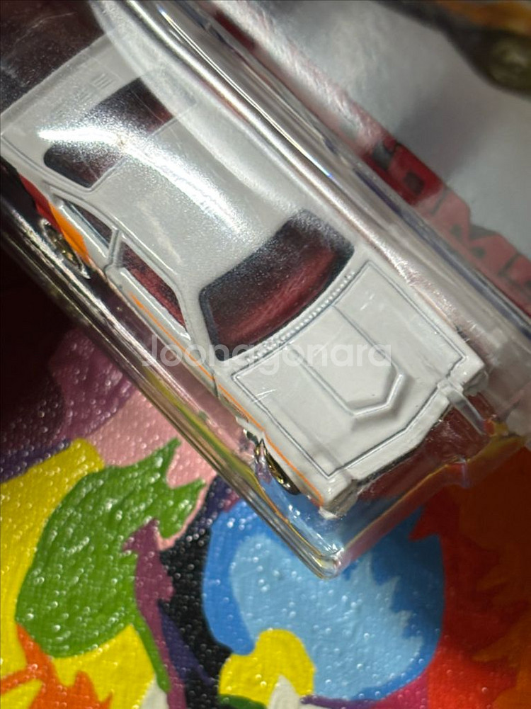 미개봉) 커스텀 v-8 베가 다이캐스트 핫휠 인테리어 소품--7