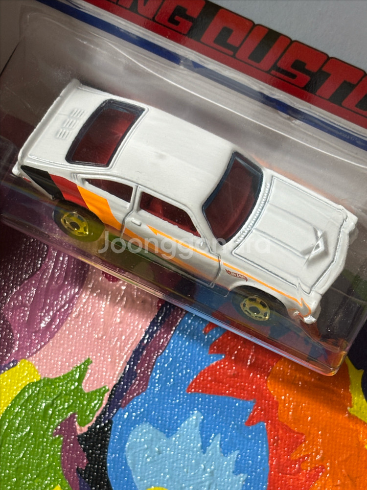 미개봉) 커스텀 v-8 베가 다이캐스트 핫휠 인테리어 소품--6