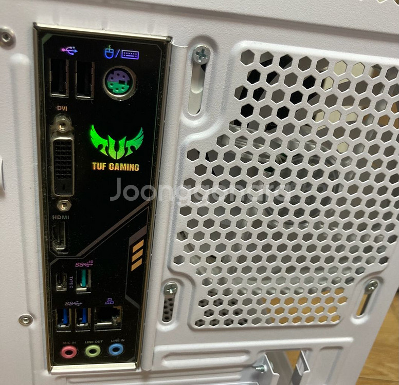 라이젠5 3600 1070ti 싸게 올립니다.게이밍 컴퓨터 본체--1