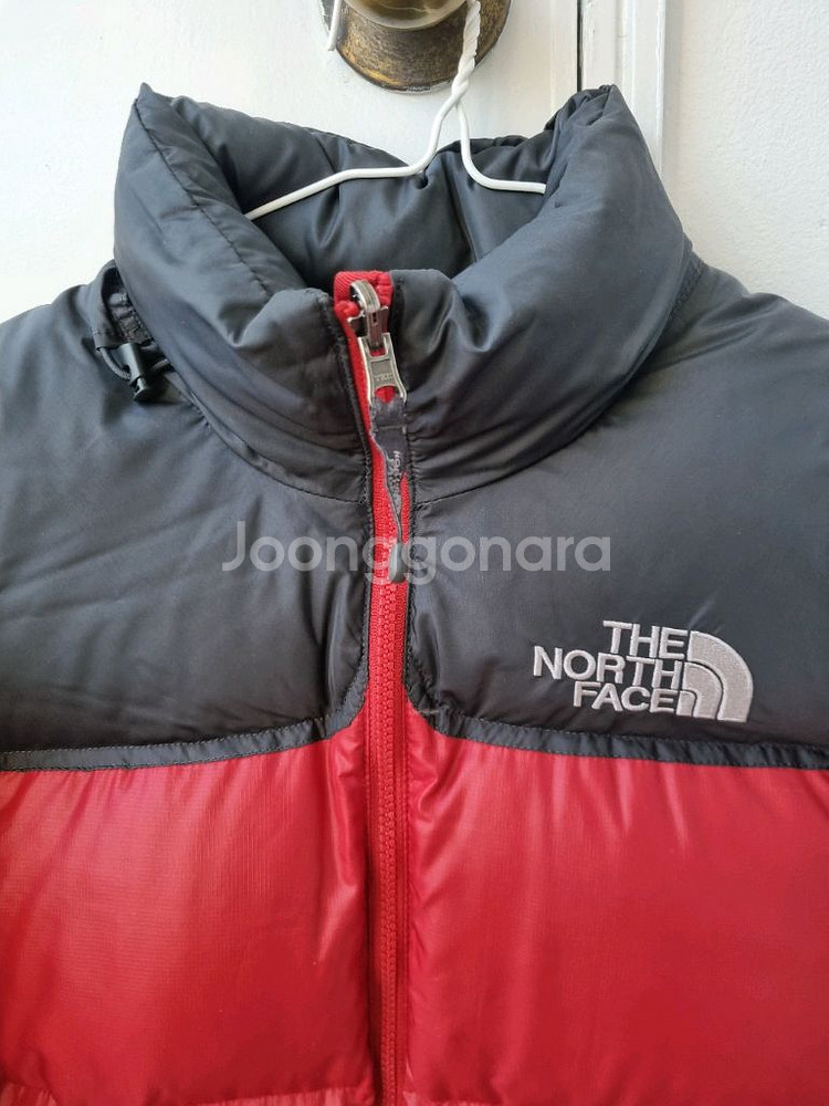 노스페이스 눕시 700 패딩--1