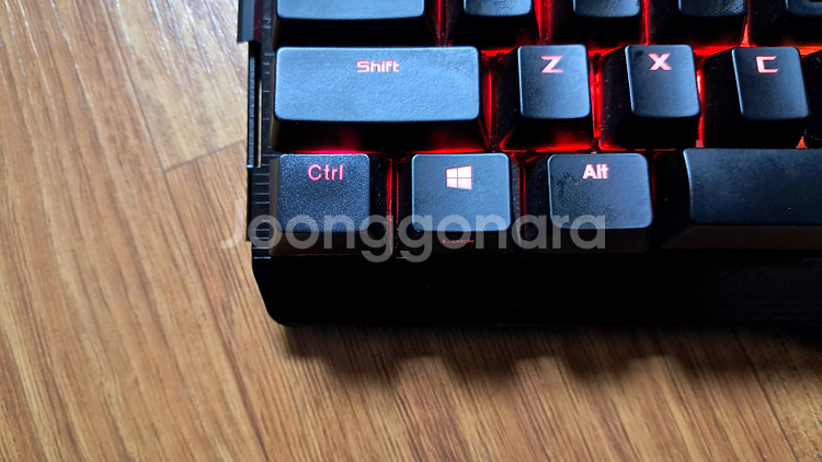 ASUS ROG Claymore (클레이모어) 갈축 키보드--1