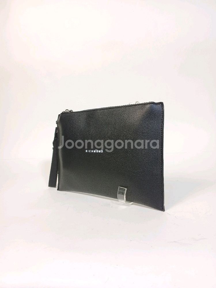 존리치몬드 검정색 가죽 남성 클러치백--1