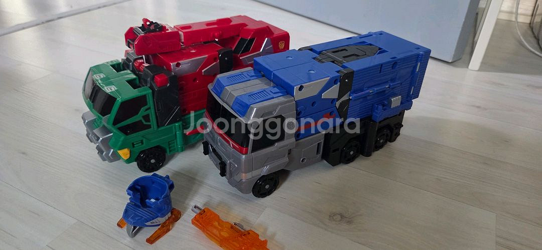 카봇 킹가이더판매합니다.--0