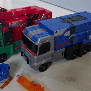 카봇 킹가이더판매합니다.