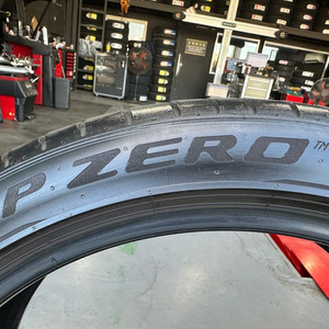 245 40 20,275 35 20 피렐리 피제로 런플렛 중고타이어 한대분 판매