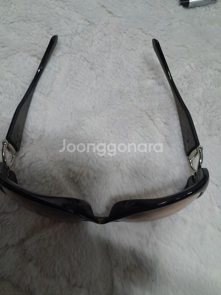 구찌 선글라스 오버 사이즈 뿔테--4
