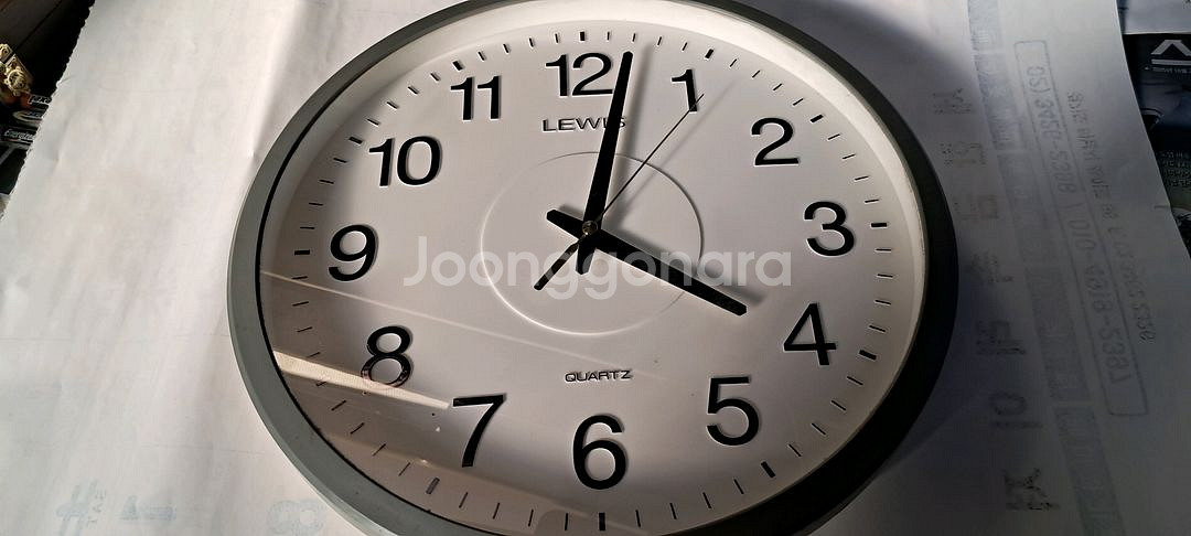 벽시계 무소음 벽걸이형시계 팝니다--4