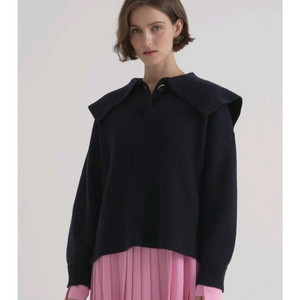 비뮤즈맨션 세일러카라 니트