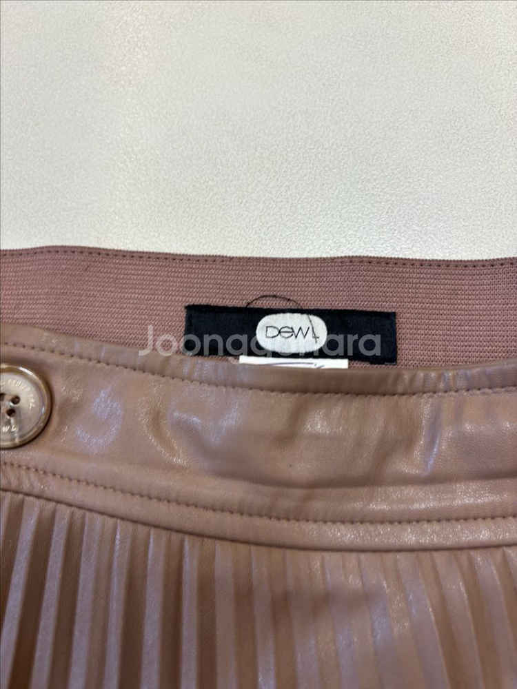 듀엘 레더 플리츠 스커트 66사이즈--9
