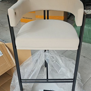 바의자 새제품 18개판매합니다.(각개가능,각개시 일정조율필요)