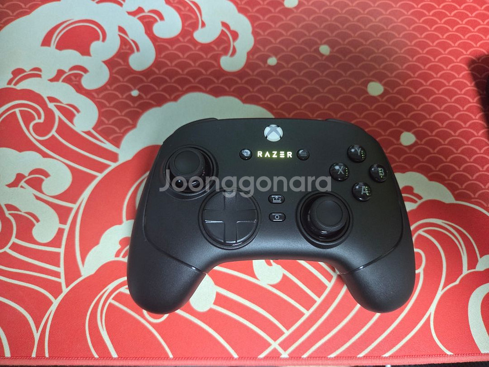 레이저 울버린 V3 프로 게임패드--0
