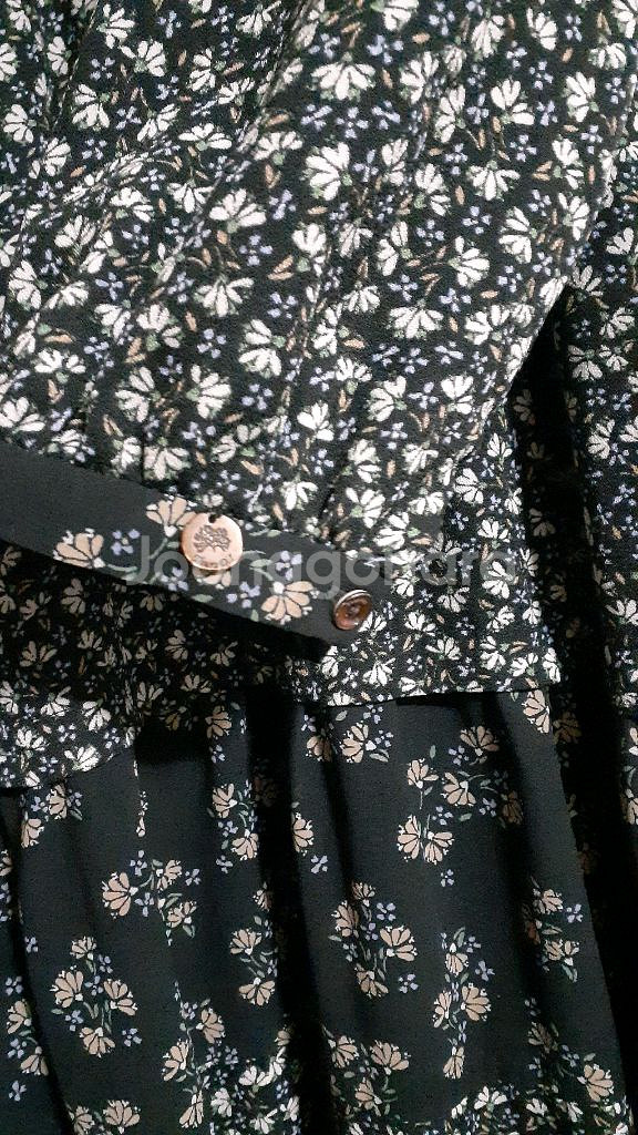 써스데이아일랜드 기모 프릴 원피스--2