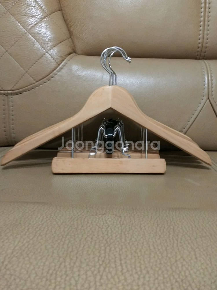 원목 상하의옷걸이 5개--0