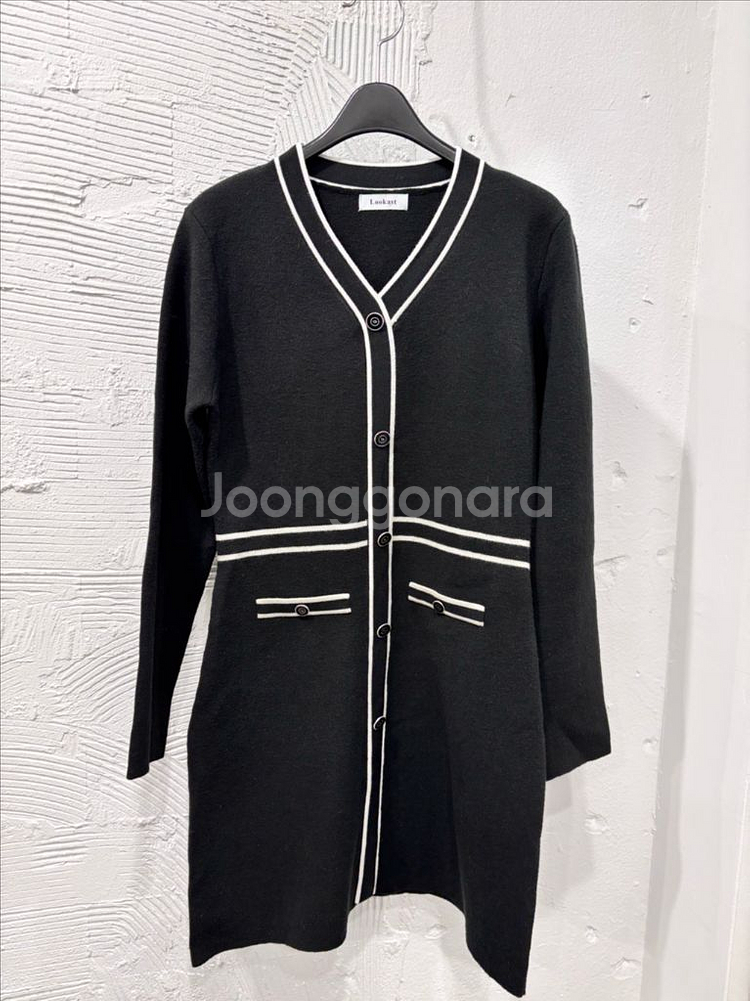 (11/2업뎃) 룩캐스트 블랙 미니 니트원피스--0