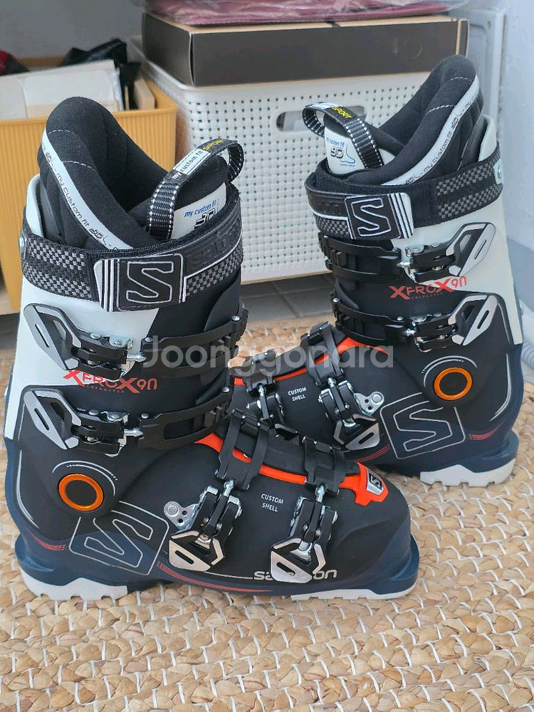 SALOMON X PRO X 90 스키화 팝니다.--1