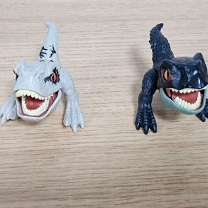 쥬라기월드 와일드팝업피규어