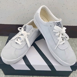 반스 신형 디자인 남녀공용 어센틱 스니커즈-265