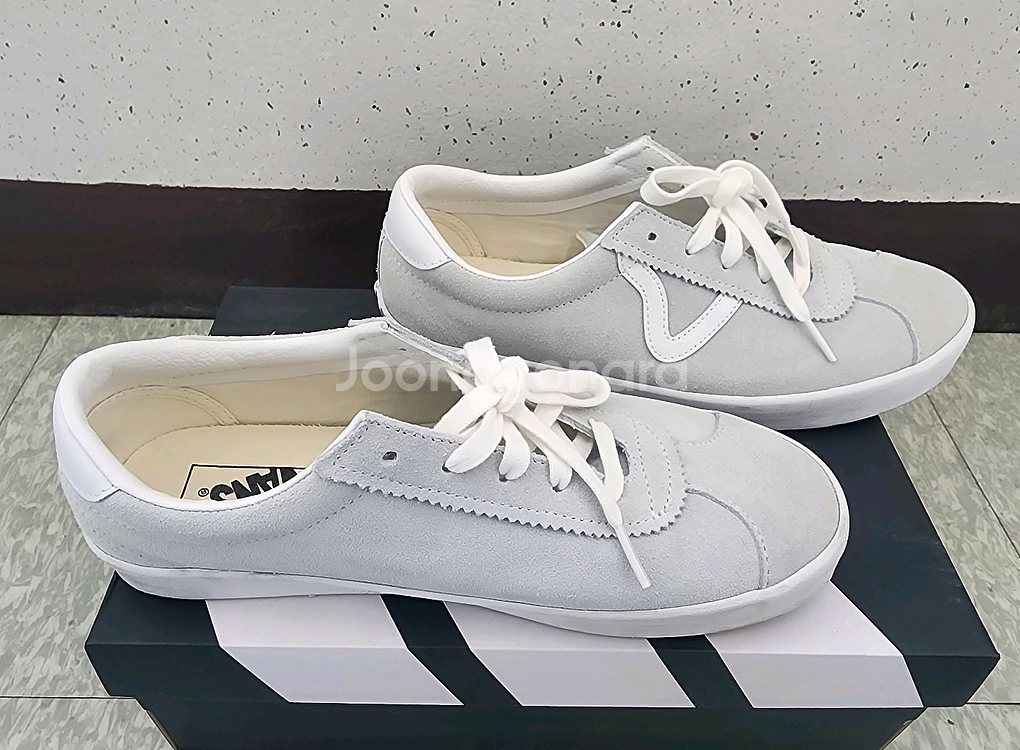 반스 신형 디자인 남녀공용 어센틱 스니커즈-265--2