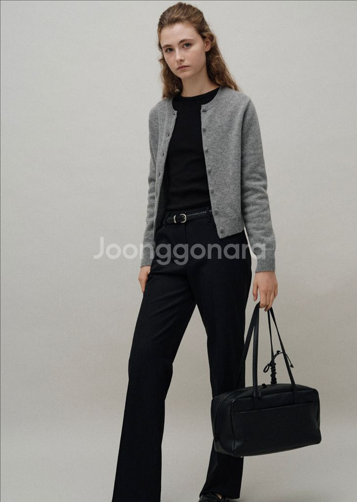 낫띵리튼 디엔 콩단추 가디건 그레이 1회 단시간착용--2