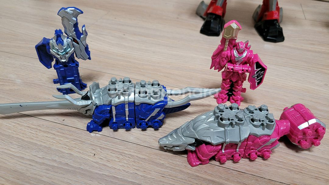 파워레인저 다이노소울 4종 팝니다.--8