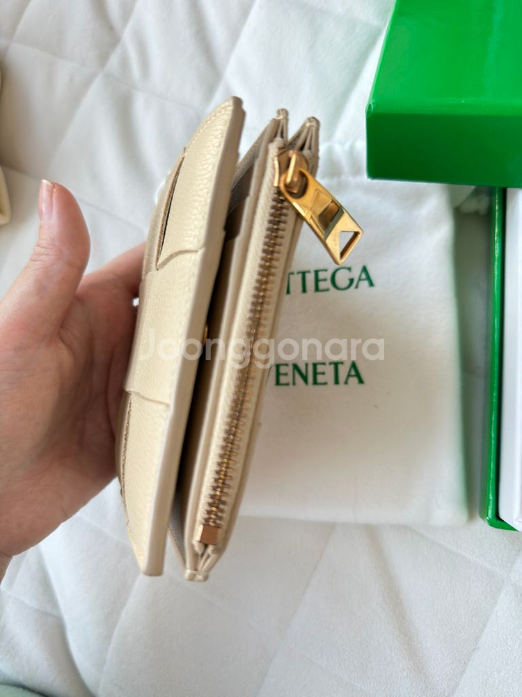 보테가 베네타 인트레치아토 반지갑--2