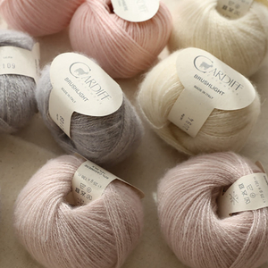 카디프 캐시미어 브러쉬라이트 141 젠 색상 구해요 뜨개실