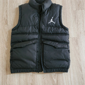 조던 키즈 패딩 조끼