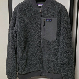 파타고니아 레트로X 봄버 차콜 L사이즈 판매합니다.