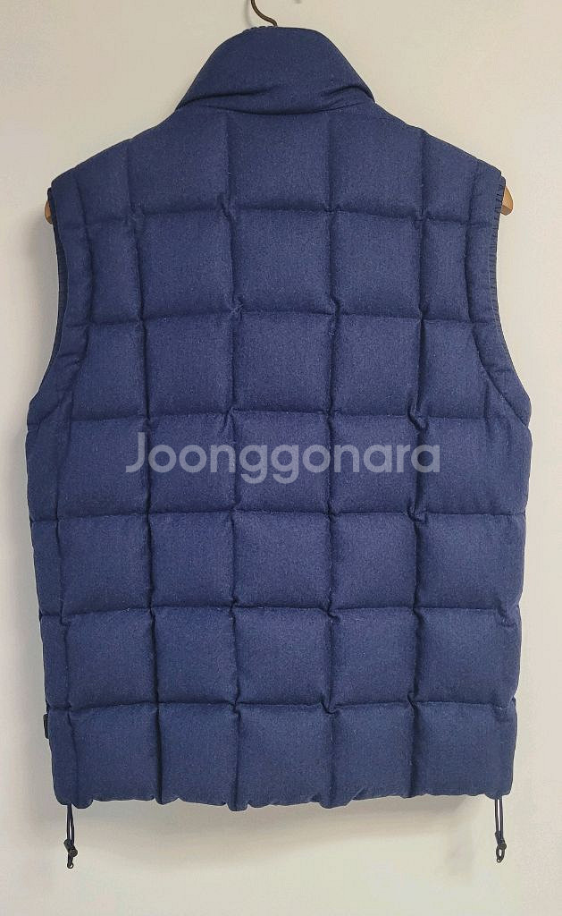 몽클레어 패딩조끼--1