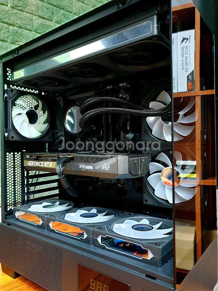 미사용 ) 9800X3D & RTX5070 컴퓨터 PC--1