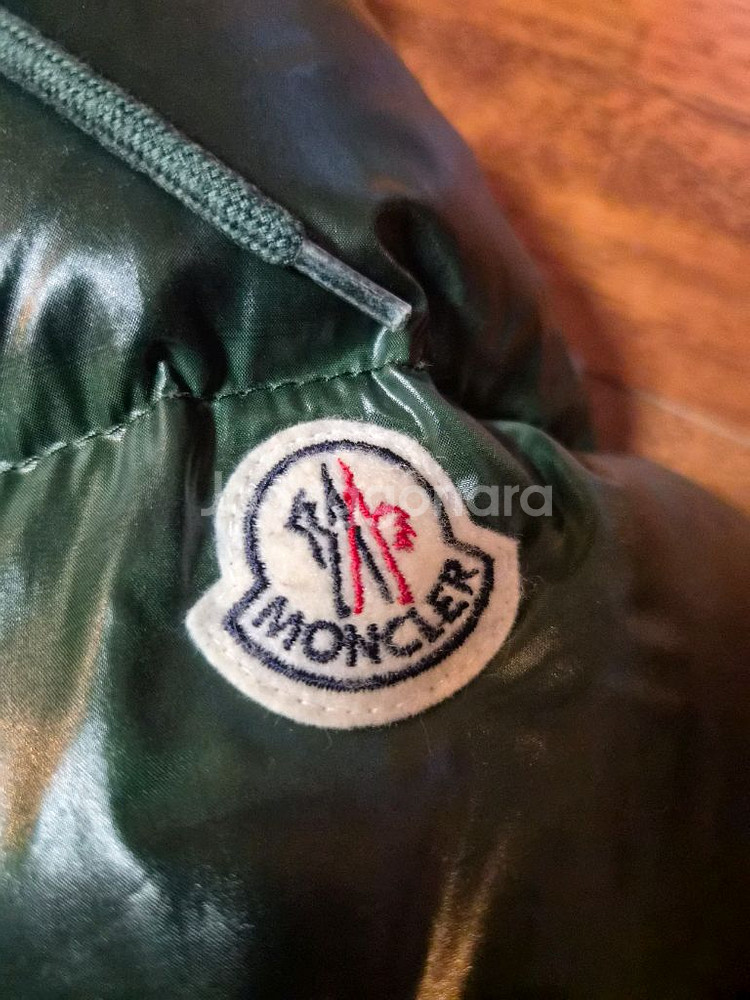 몽클레어 aubert 2사이즈 남색 (의류번호 8)--4