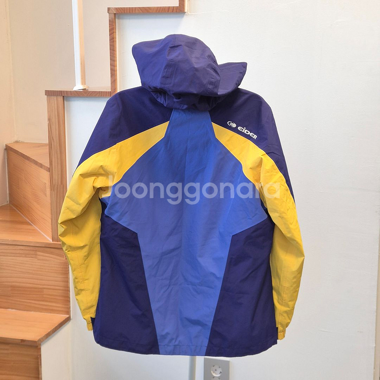 아이더 여성 바람막이 (등산복 추천)--4