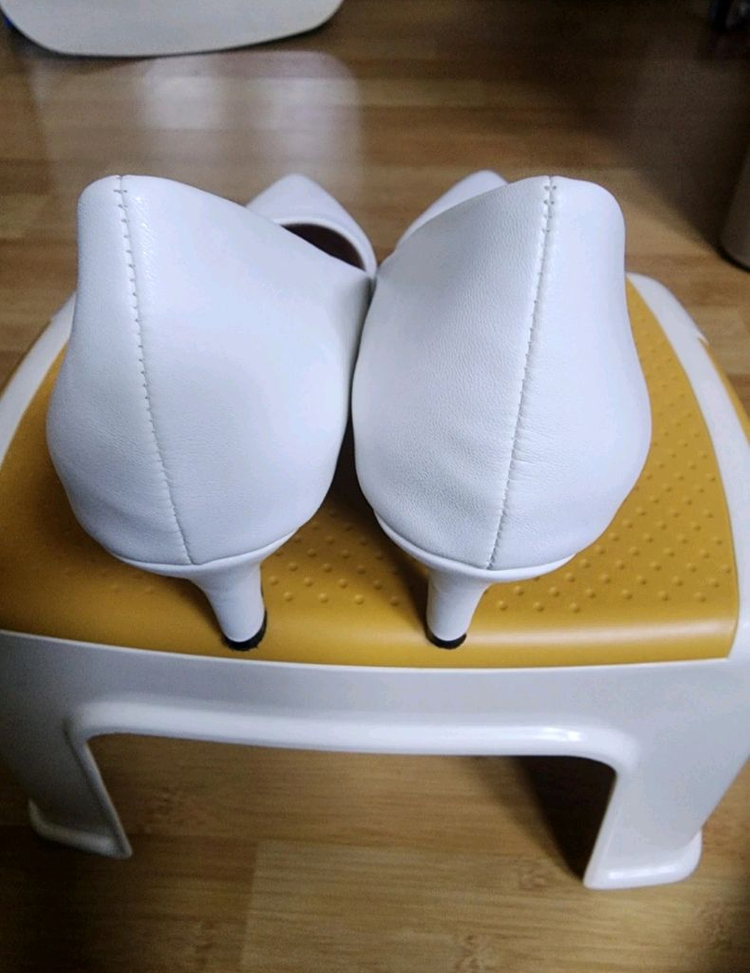 여성 구두 화이트 힐--1