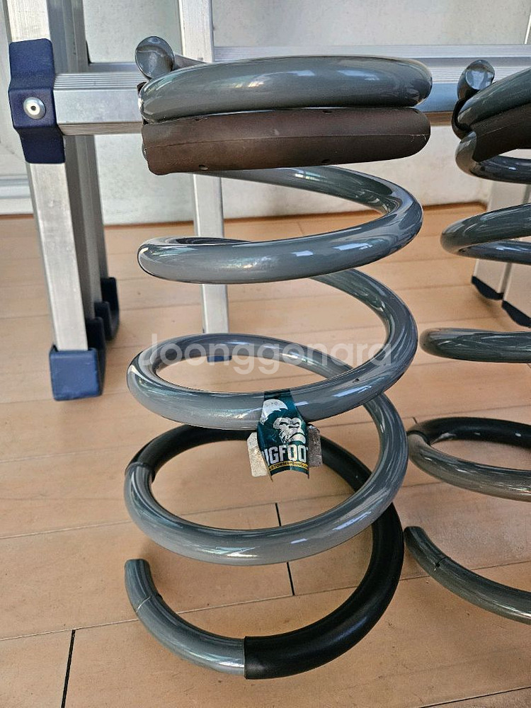 그랜드스타렉스 전륜 빅풋 4인치 강성 업 스프링--1