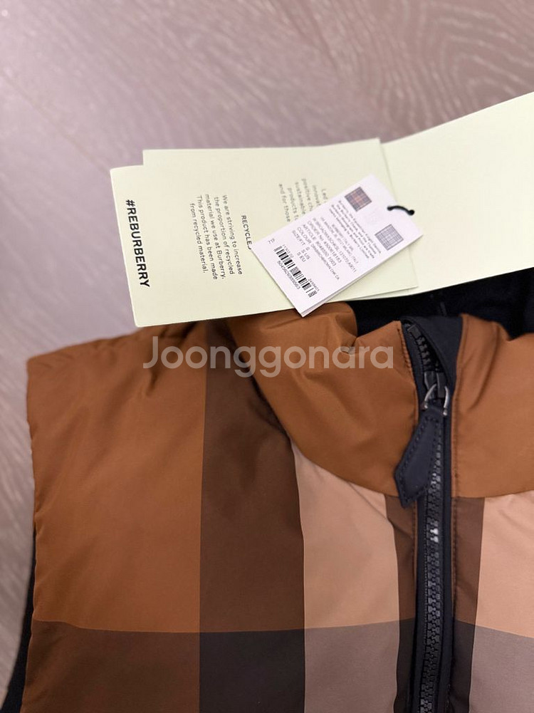 가격인하>버버리 구스다운 패딩 베스트 사이즈 s--1