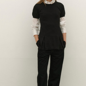 로우타이드 HALF SLEEVE FLARE KNIT [BLACK]