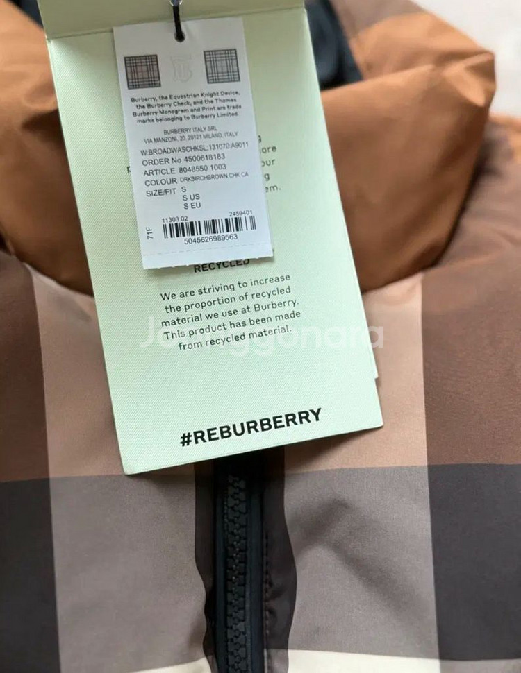 가격인하> 새상품 버버리 체크 구스패딩 베스트s--2