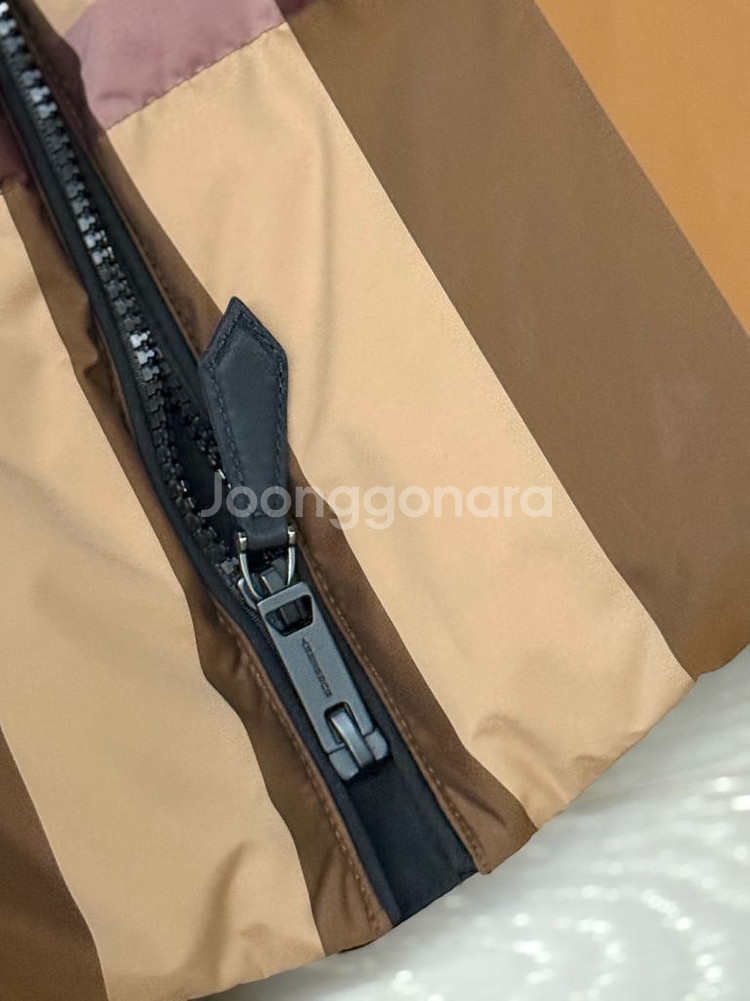 가격인하> 새상품 버버리 체크 구스패딩 베스트s--8