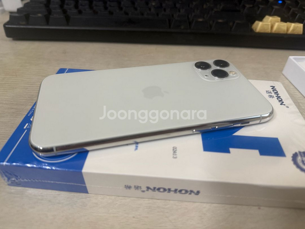 아이폰11프로 256G 미드나잇그린/ 실버 2대 판매중--5