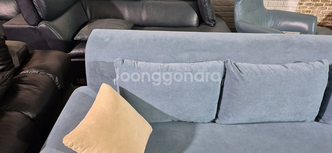 헷세드 아델라 카우치 소파(드라이클리닝완료)--4